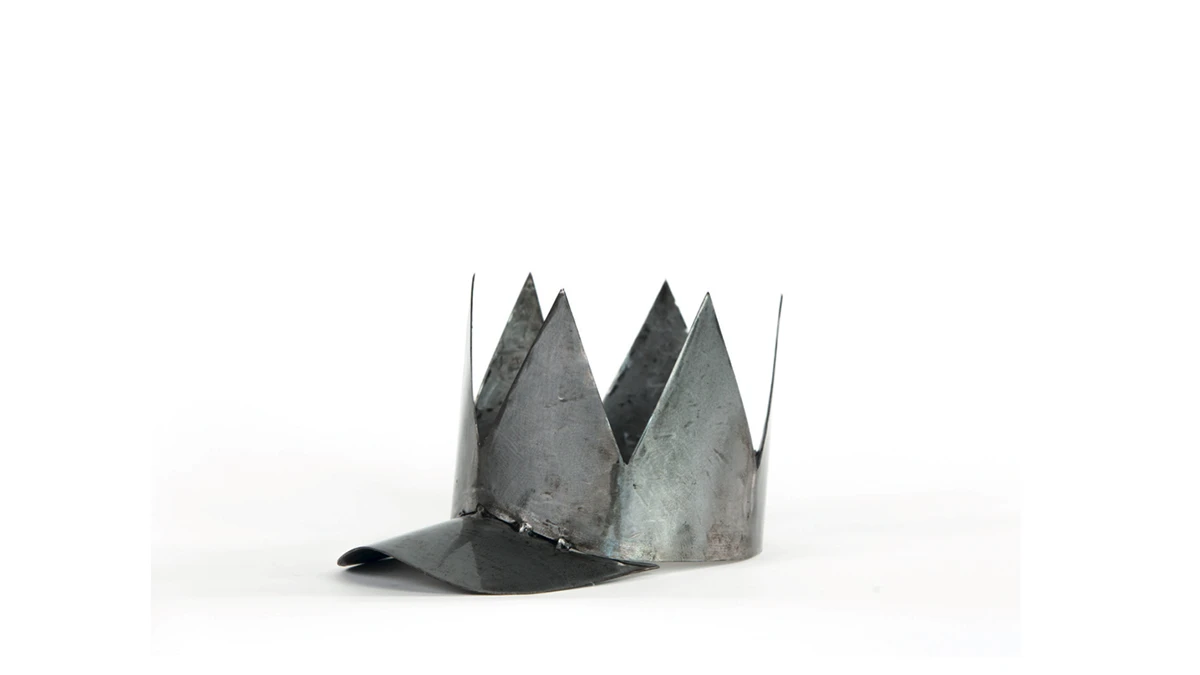 DNA option Art 2020 Juliette Pierra - casquette couronne